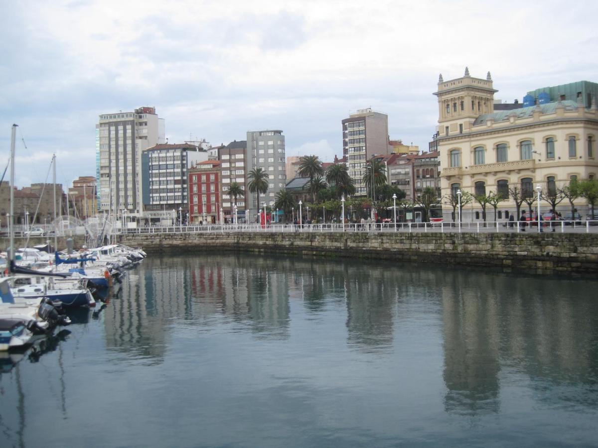 Puerto Deportivo Centro - Wifi Apartment Хихон Екстериор снимка